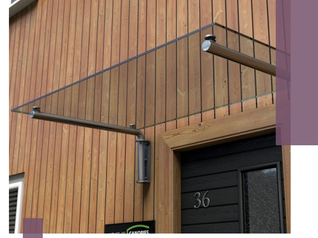 Стеклянные козырьки на входы и фасады в Лыткарине